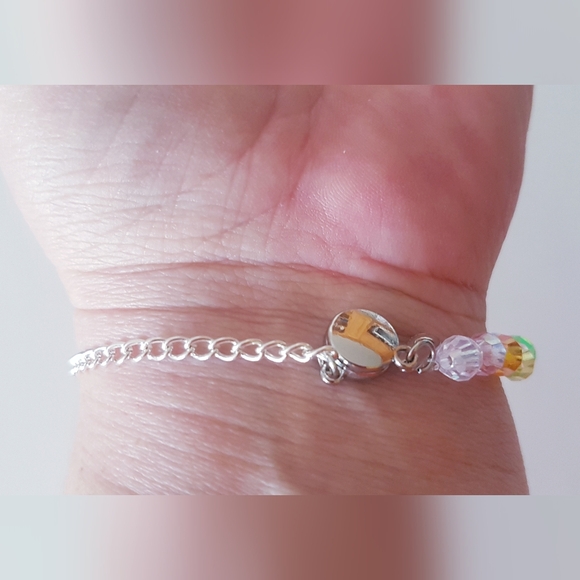 Bejeweled Bracelet Magnetic Clasp Hand Crafted Multi-Colored - Picture 9 of 15